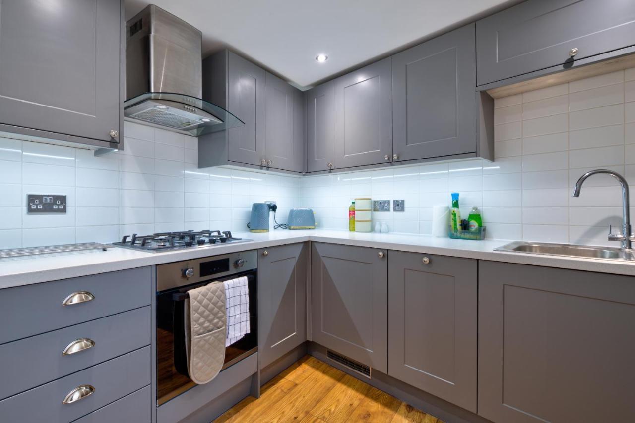 Stamford Central Stay - Stylish 2-Bed Apartment With Wifi Zewnętrze zdjęcie